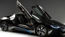 BMW'nin elektrikli modeli İ Türkiye'de satış rekoru kırdı