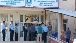 Emniyet müdürlüğünü gözetleyen 2 PKK'lı yakalandı