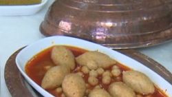 Anneler gününde Malatyalı anne kızdan analı kızlı çorbası