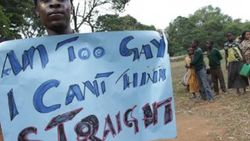 Uganda'da bir gazeteden 200 isimlik eşcinsel listesi