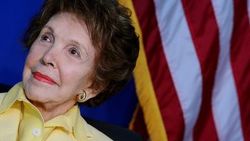 Nancy Reagan vefat etti
