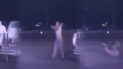 ABD polisi şüpheli şahsı kurşuna dizdi İZLE