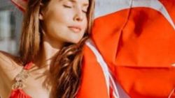 Amanda Cerny İstanbul için dua istedi