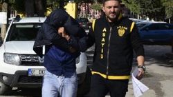 Adana'da minibüs soyguncusu yakalandı