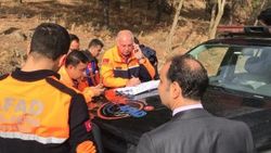 Denizli'de eğitim uçağı düştü
