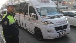 Adana'da dolmuş şoförü ile babası polise saldırdı