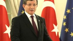 Davutoğlu: AB'ye ahlaki sorumlulukta teklif yaptık