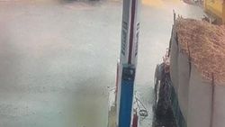 Konya'da akaryakıt istasyonunu su bastı