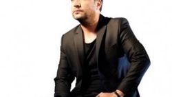Murat Akgün İçime Atıyorum Aşk'ı yeniden yorumladı