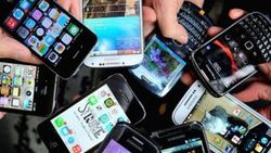 Bakan Elvan yurt dışından telefon getirenlere müjde verdi