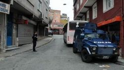 Gaz mermisi atan Akrep'ler yapılıyor