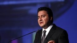 Ali Babacan: Türk ekonomisi Avrupa'nın en hızlı büyüyeni