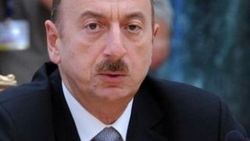 Aliyev Putin'le Ermenistan'ı görüştü