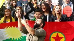 Almanya'da Türklerle PKK yandaşları arasında gerginlik