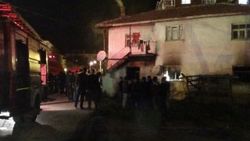 Ankara'da Suriyelilerin kaldığı gecekondu kundaklandı