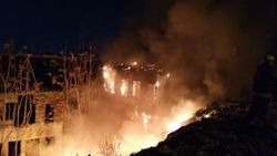 Ankara'da 3 katlı binada yangın