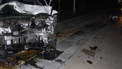 Ankara'da iki araç kafa kafaya çarpıştı