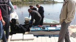 Mogan Gölü'nde tekne oltasına erkek cesedi takıldı