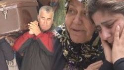 Annesi ve anneannesini borç para için öldürdü