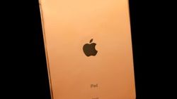 Vietnam'da altın kaplama iPad Air 2 satışa çıktı