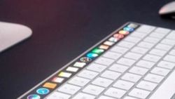 Apple'ın kablosuz klavyelerine ekran geliyor