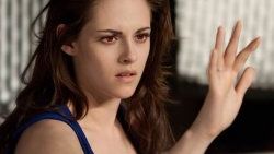 Arap prensi Kristen Stewart'a servet ödedi
