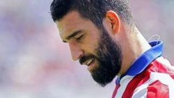Arda Turan'dan Doğu Türkistan mesajı