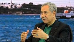 Arınç: 35 yıldır çekilen sıkıntıları çözüyoruz