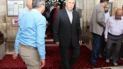 Arınç'tan vefat eden aile fertleri için mevlit