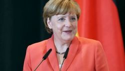 Merkel: Hıristiyan olmayan ülkeler AB'ye giremez algısı yanlış