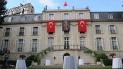 Fransa'da Türk Büyükelçiliğine saldırı