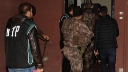 Adana’da uyuşturucu operasyonu: 27 gözaltı
