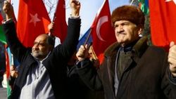 Azerbaycan'dan İstanbul'daki saldırıya protesto