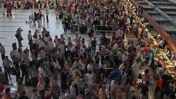 Turizmcilerden yerli turistlere uyarı