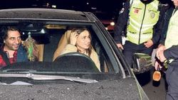 Yıldız Tilbe çevirmeye takıldı