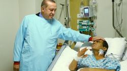 Cumhurbaşkanı Erdoğan, Süleymanoğlu'nun ailesiyle görüştü