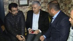 Başbakan taksi durağını ziyaret etti