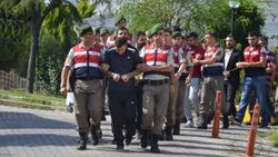 Tek tip kıyafetler Silivri'ye geldi