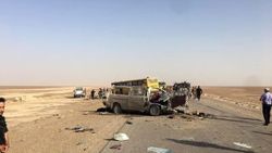 Irak’ta turist otobüsü kaza yaptı: 10 ölü