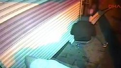 Sultangazi'de telefon hırsızlığı kamerada