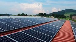 Kaliforniya'da evlere güneş enerjisi paneli şartı
