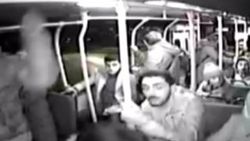 Kocaeli'de otobüs kazası kamerada