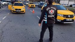 Sivil trafik ekipleri taksileri denetledi