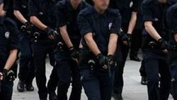Polis, kaçakçılara ve çetelere nefes alırmadı