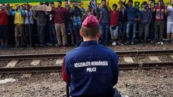 Kanada mültecilere yardımı kesecek