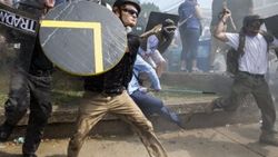 ABD'de ırkçılar Charlottesville kentine geri döndü