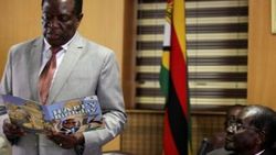 Zimbabve parlamentosu Mugabe'yi görevden alacak