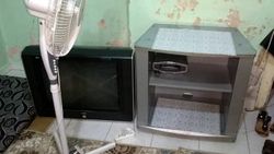 Üzerine televizyon devrilen Suriyeli çocuk öldü