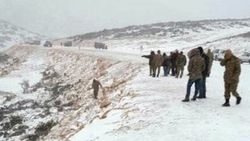 Isparta'da askeri araç devrildi