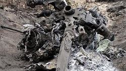 Hindistan'da askeri helikopter düştü